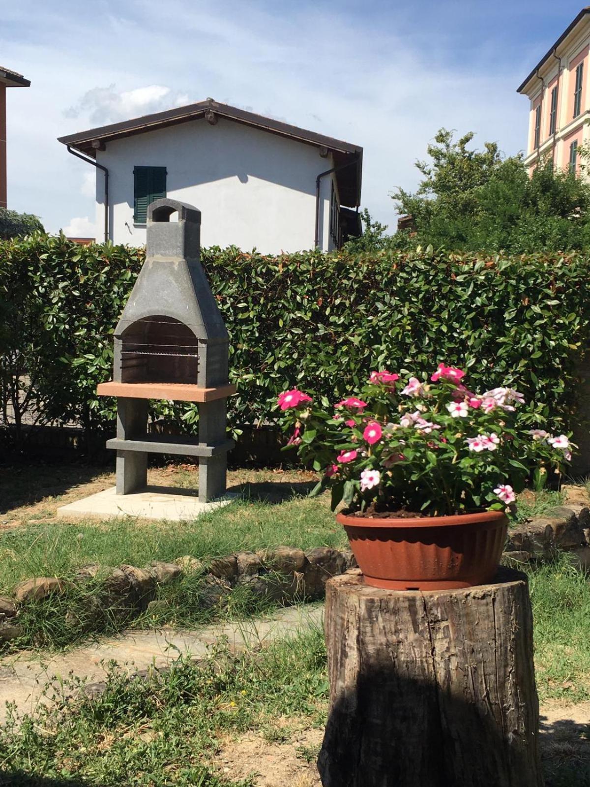 Casa Gatti: Villa Con Giardino Con Accesso Indipendente Rivanazzano Terme Exterior foto